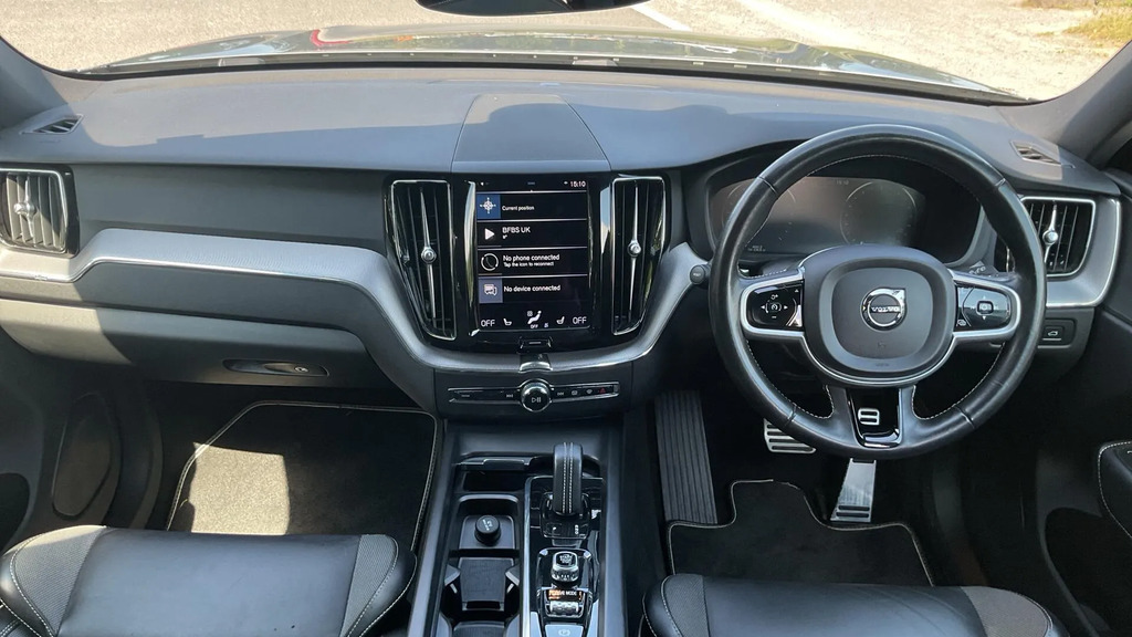 Volvo XC60 2.0 B5p 250 R Design Geartronic  #5