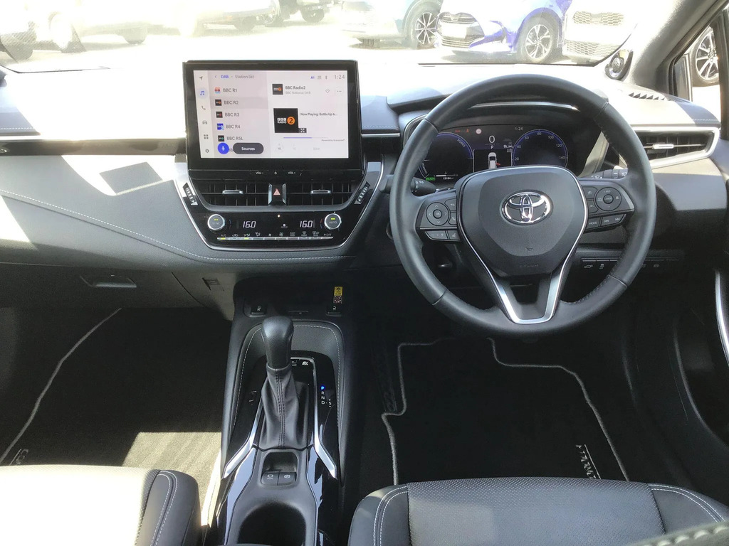 Toyota Corolla 2.0 Hybrid Excel Cvt  #6