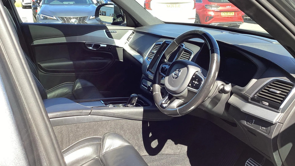 Volvo XC90 2.0 B5d 235 R Design Pro Awd Geartronic  #4