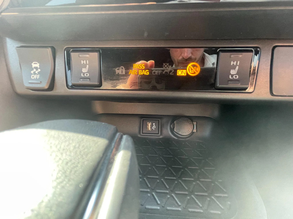 Toyota Rav 4 Gr Sport Black #17