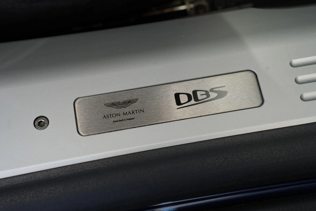 Aston Martin DBS Automatic Grey #24