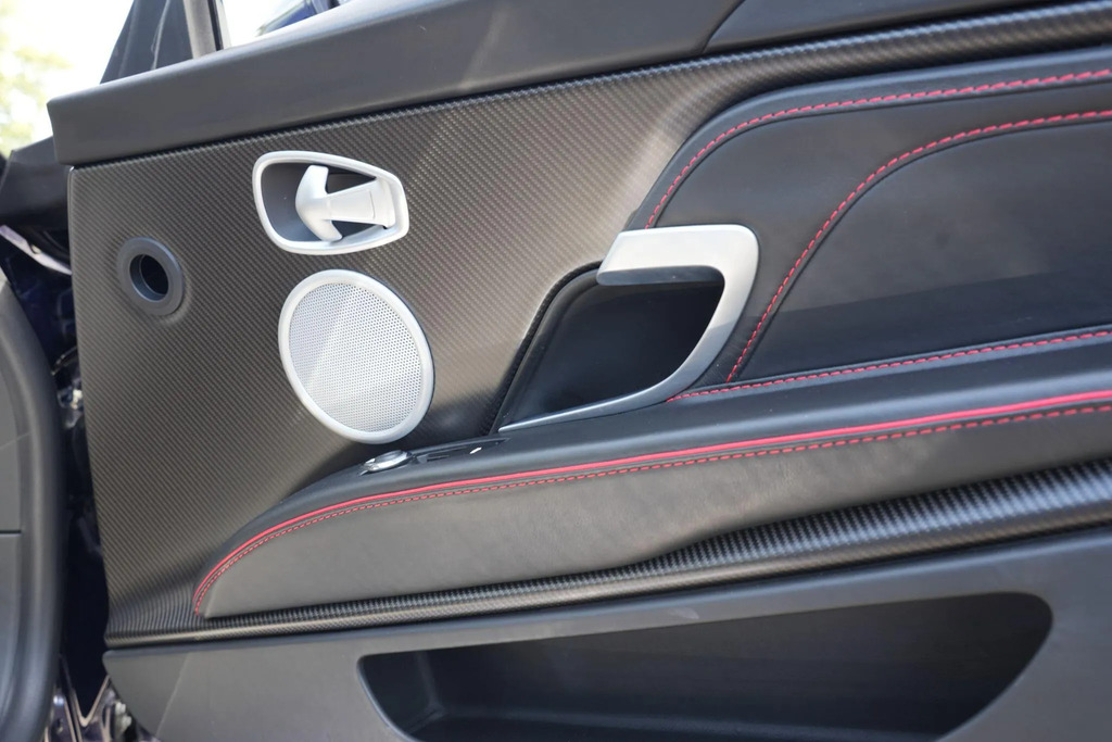 Aston Martin DBS Automatic Grey #27