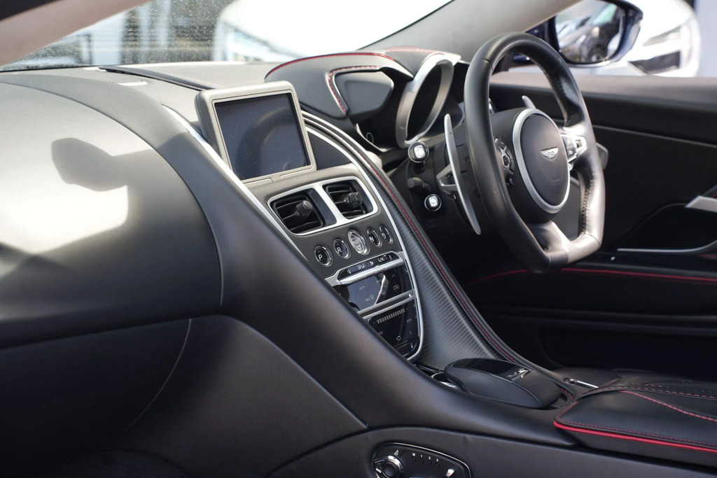 Aston Martin DBS Automatic Grey #10