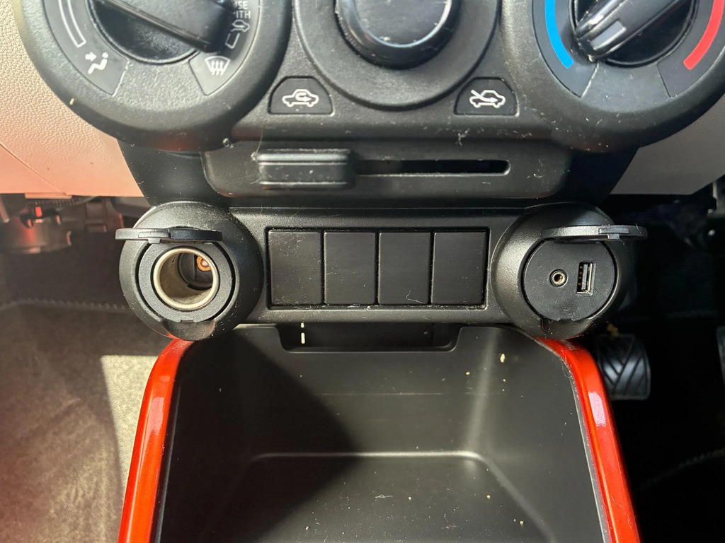 Suzuki Ignis 1.2 Dualjet Sz-t Euro 6 Orange #22