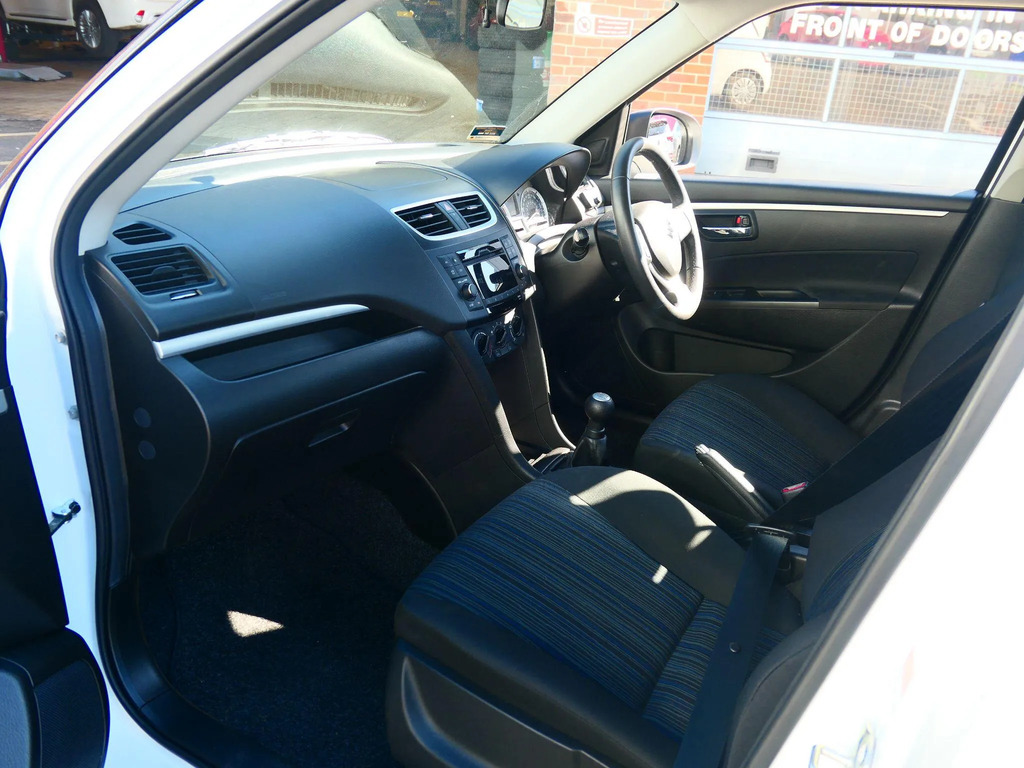 Suzuki Swift Swift Sz-t Boosterjet Blue #13