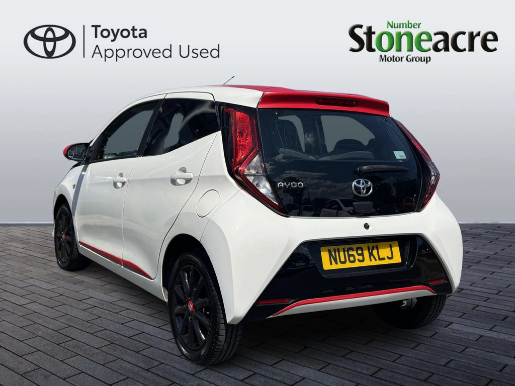 Toyota Aygo 1.0 Vvt-i X-play  #5