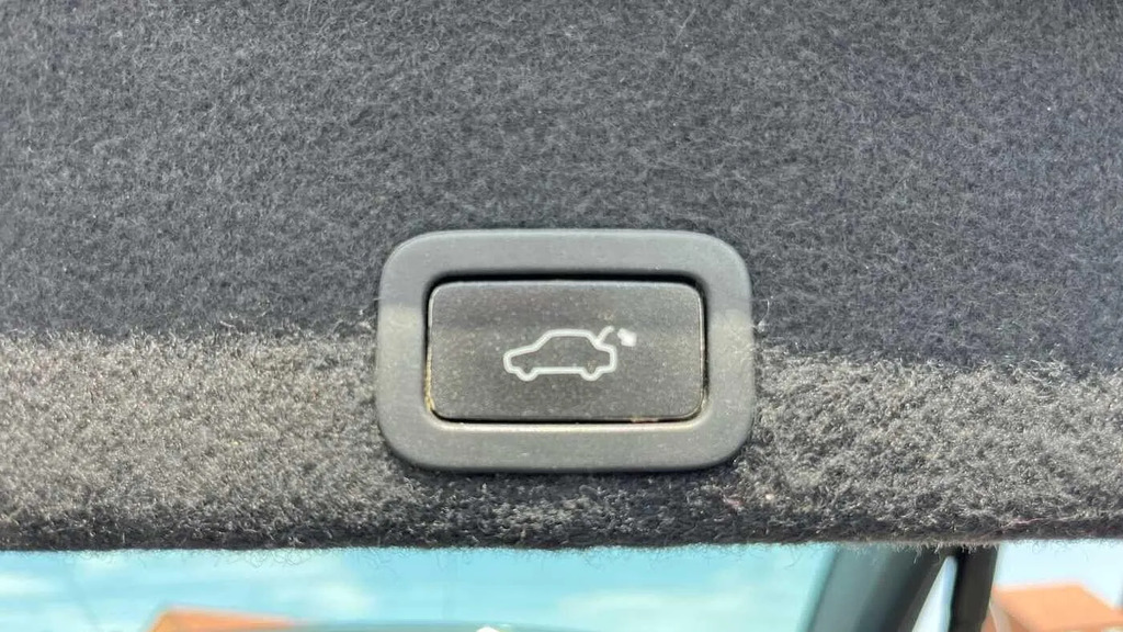 Volvo XC60 Xc60 R-design Lux Nav T5 White #29