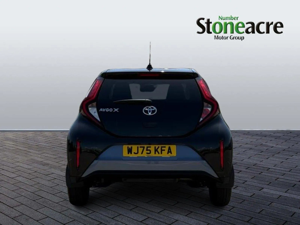 Toyota Aygo X 1.0 Vvt-i Edge  #5