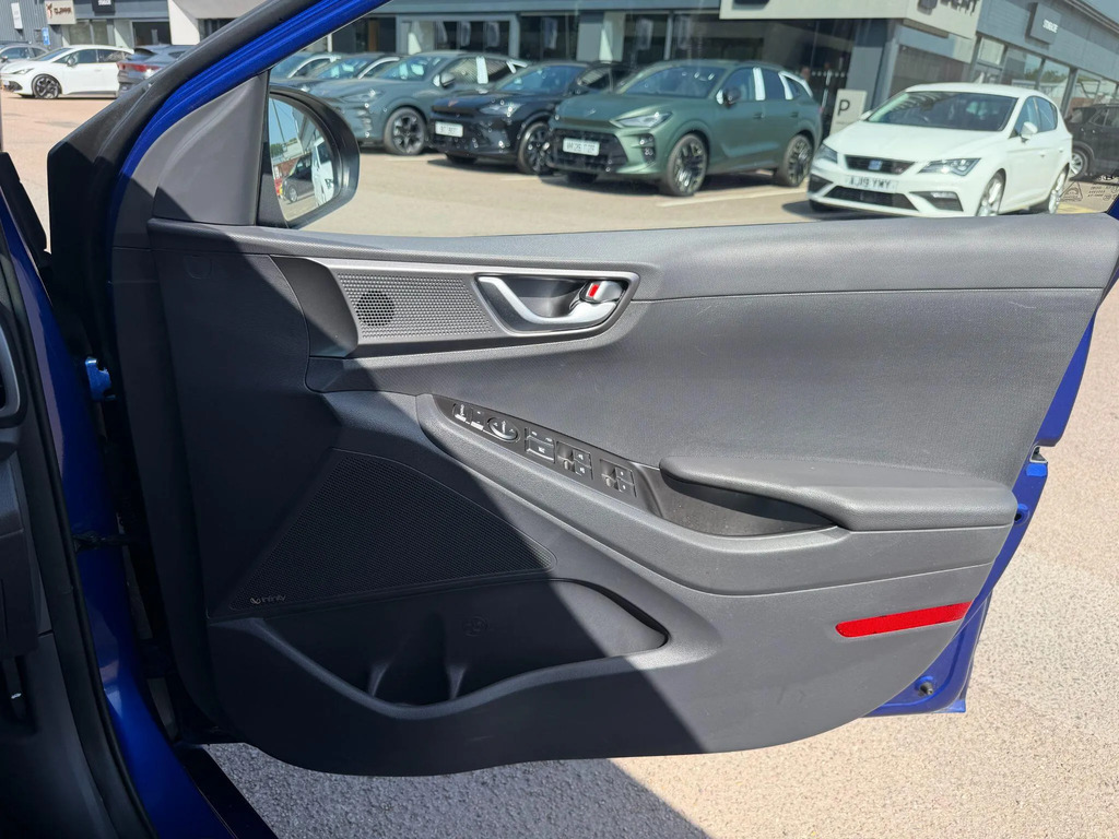 Hyundai Ioniq 5 73Kwh Ultimate Tech Pack Hatchback Gold #22