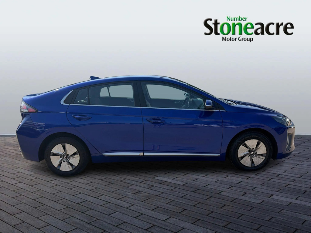 Hyundai Ioniq 1.6 H-gdi Premium Hatchback Hybrid Dct  #2