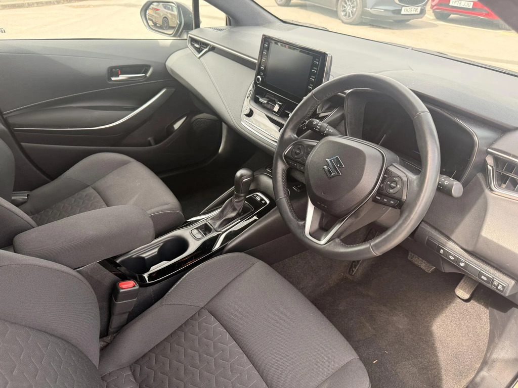 Suzuki Swace 1.8 Hybrid Motion Cvt Brown #9