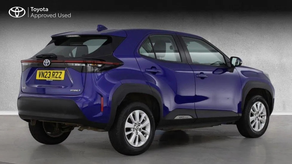 Toyota Yaris Cross 1.5 Vvt-h Icon Suv Hybrid E-cvt Euro 6  #2