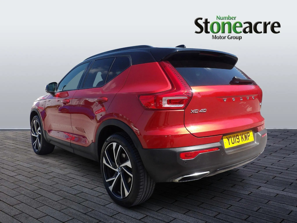Volvo XC40 2.0 T4 R-design Pro Awd Euro 6 Ss  #4
