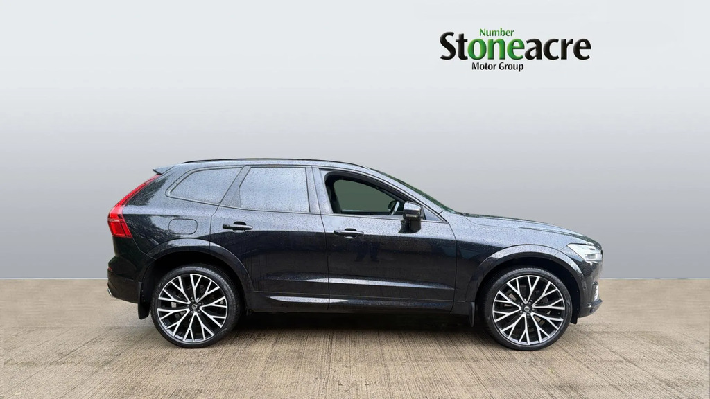 Volvo XC60 2.0 T8 390 Hybrid R Design Pro Awd G Tronic  #3