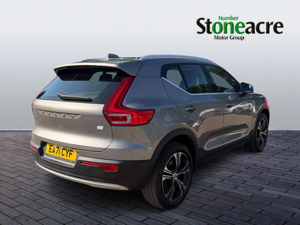 Volvo XC40 1.5 T3 163 R Design Black #3