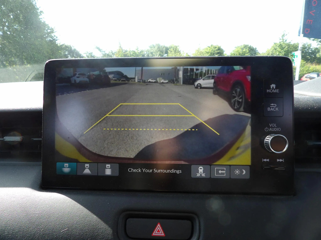 Honda Hr-V Advance I-mmd Cvt Red #24