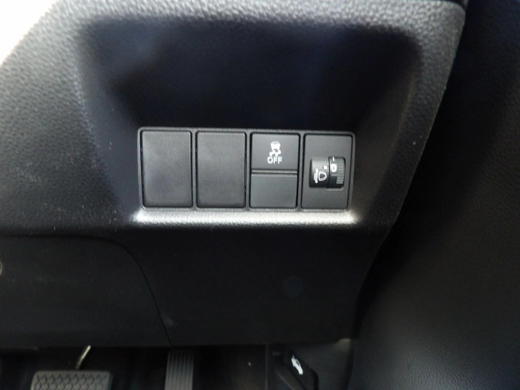Honda Jazz H I-mmd Advance Sport Red #29