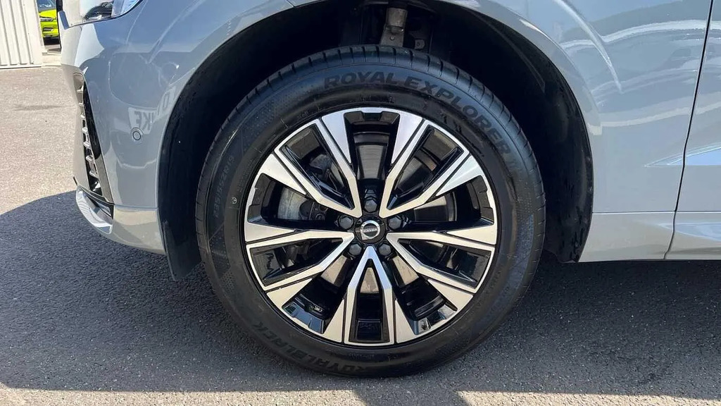 Volvo XC60 2.0 B5p Plus Dark Awd Geartronic Black #34