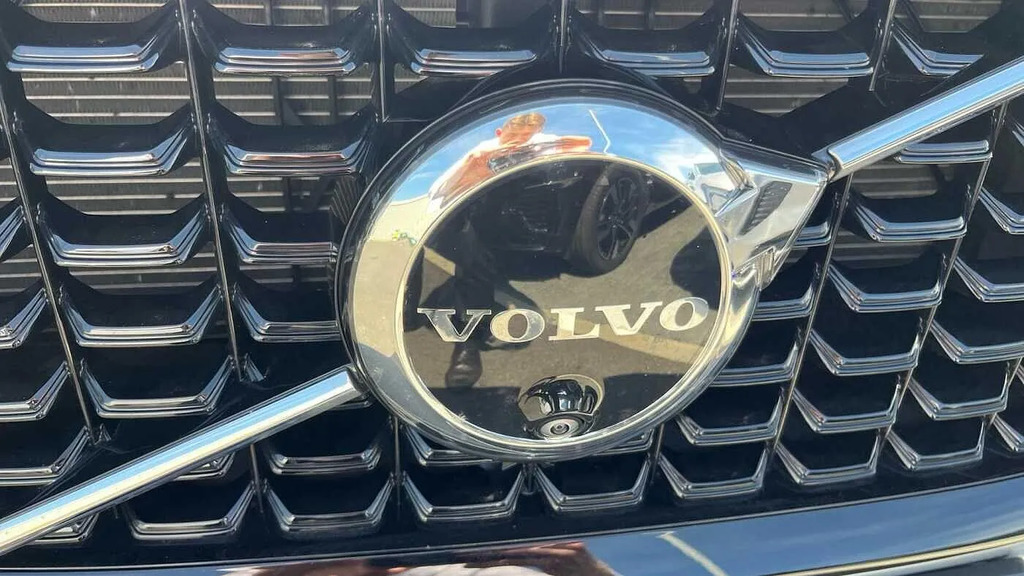 Volvo XC60 2.0 B5p Plus Dark Awd Geartronic Black #37