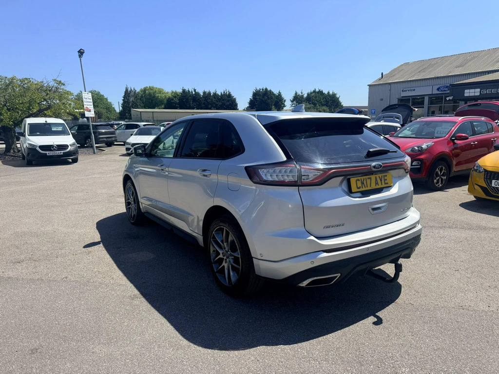 Ford Edge 2.0 Tdci 210 Sport Powershift  #4