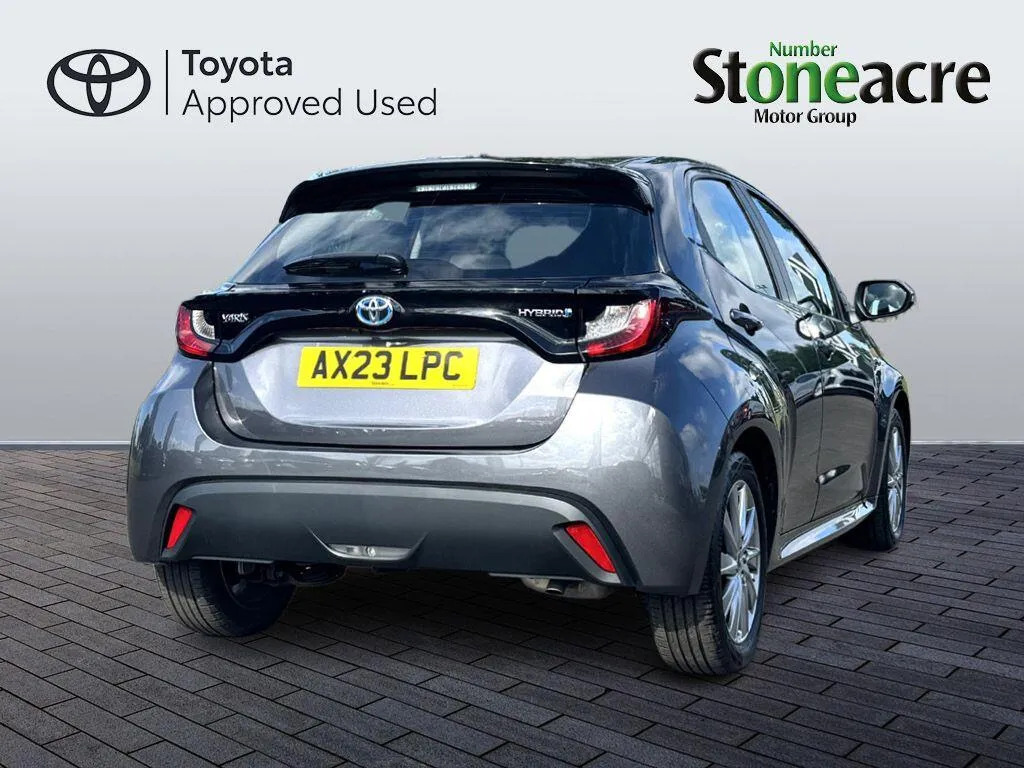 Toyota Yaris 1.5 Hybrid Icon Cvt Grey #3