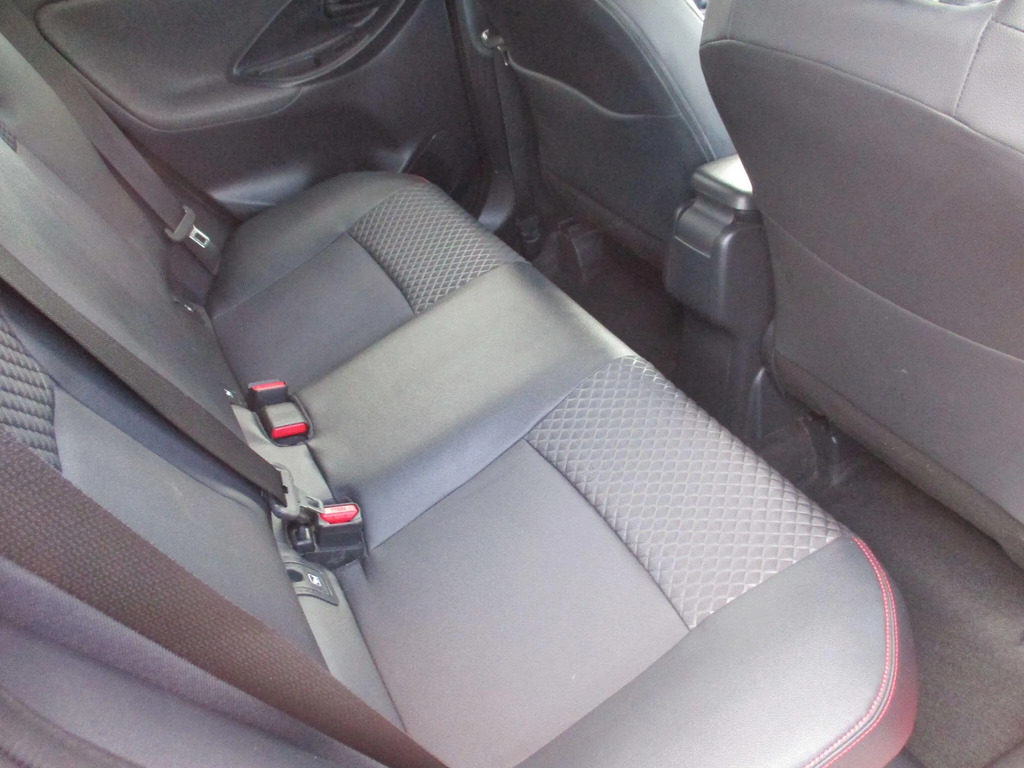 Toyota Yaris 1.5 Vvt-h Excel E-cvt Brown #12