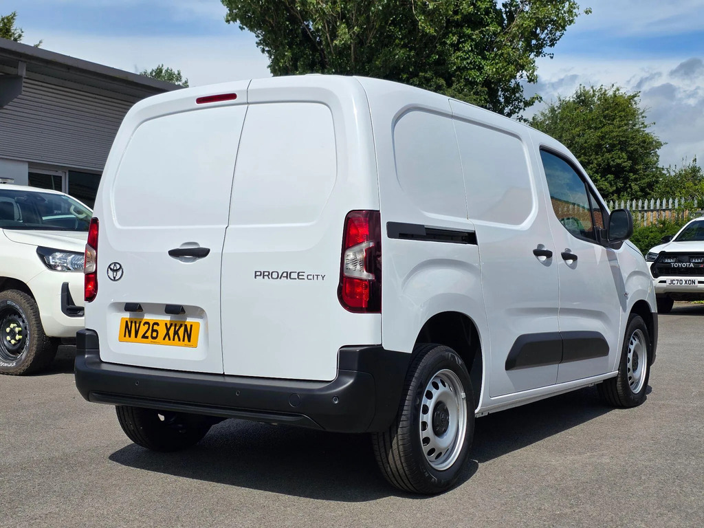 Toyota Proace City 1.5 Bluehdi Active Short Panel Van Swb Euro 6 Ss  #2