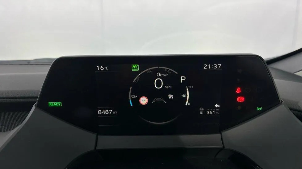 Toyota Prius Hatchback 1.8 Hybrid Euro6 Ss 20 Silver #9