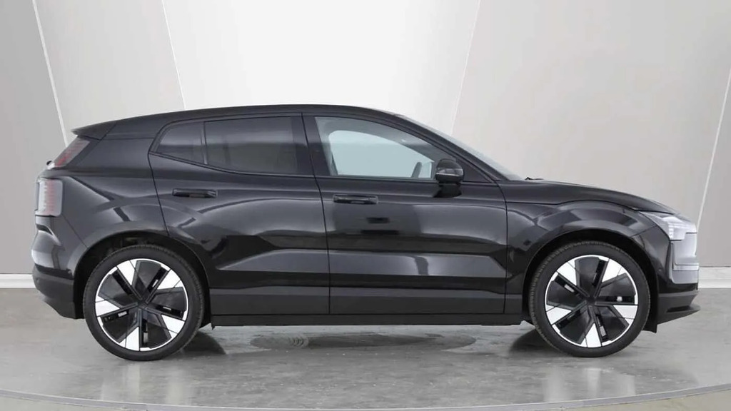 Volvo EX30 315Kw Twin Motor Performance Ultra 69Kwh  #2