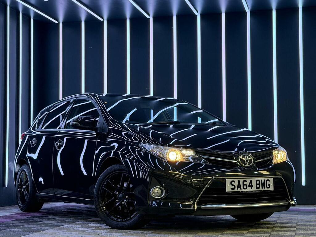 Toyota Auris 1.33 Dual Vvt-i Icon Plus Euro 5 Ss Black