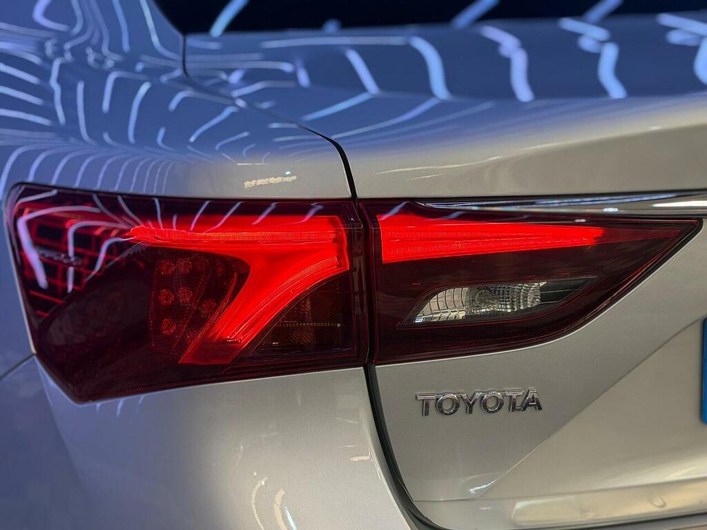 Toyota Avensis D-4d Business Edition Grey #12
