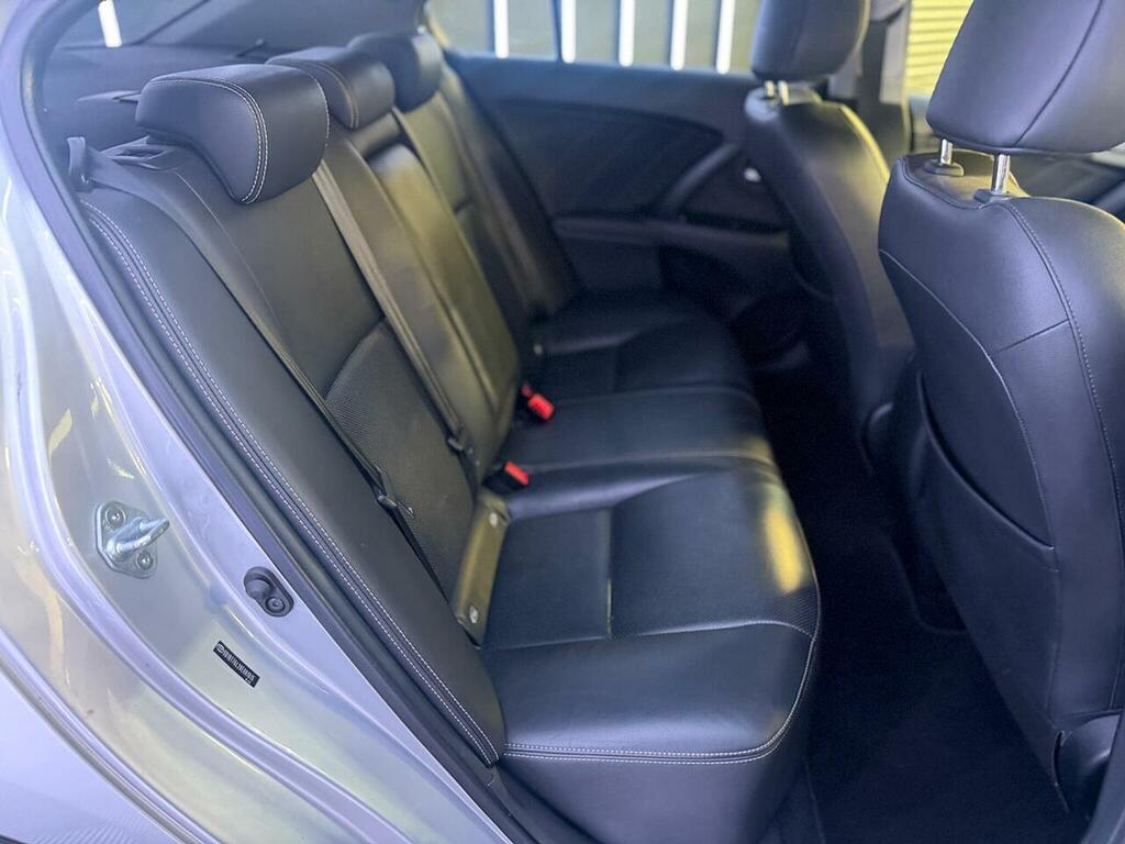 Toyota Avensis D-4d Business Edition Grey #71