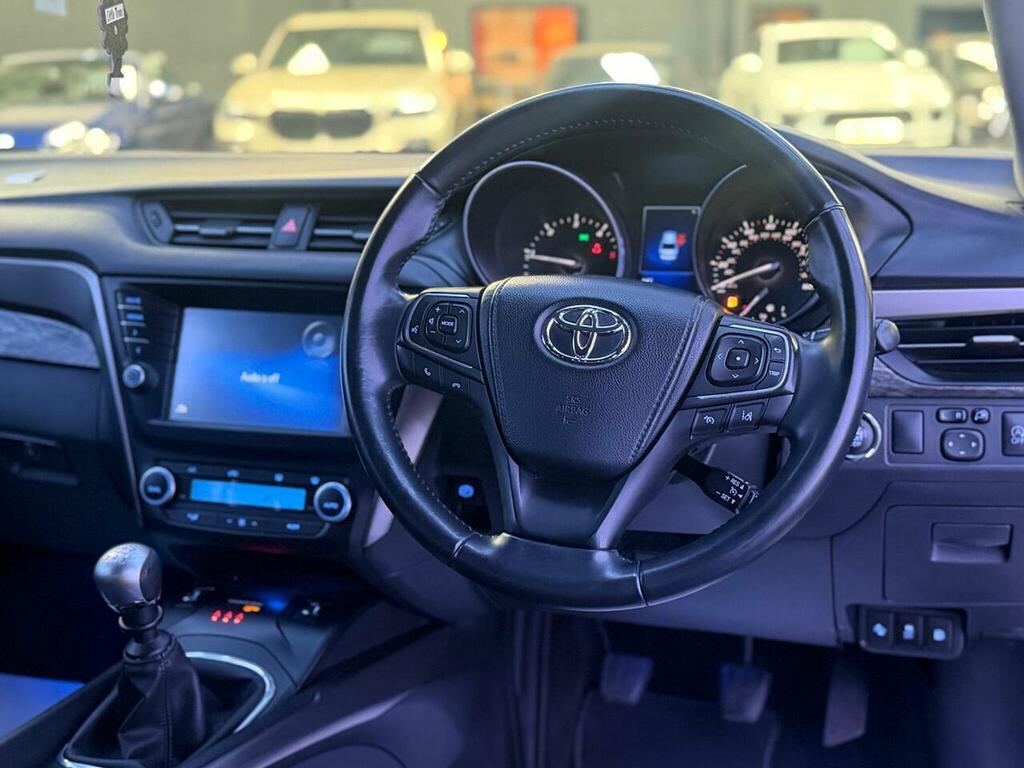 Toyota Avensis D-4d Business Edition Grey #34