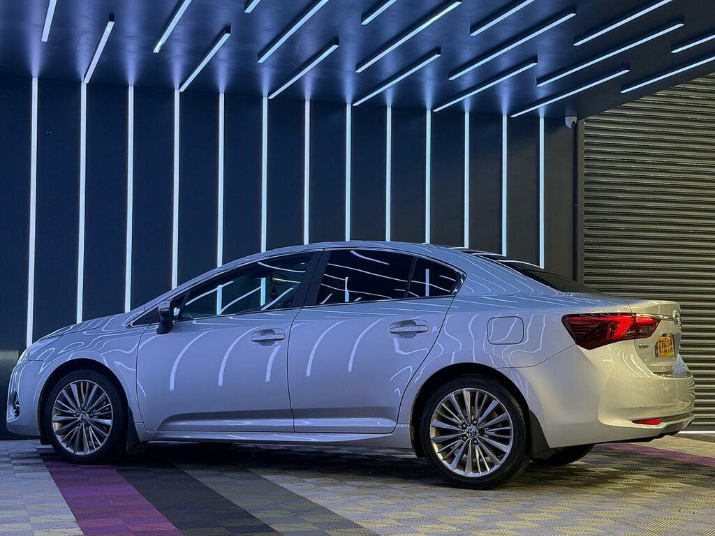 Toyota Avensis D-4d Business Edition Grey #17