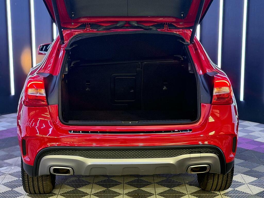 Mercedes-Benz GLA Class 2.1L Amg Line Grey #19