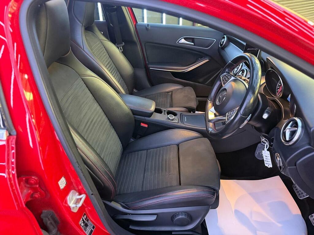 Mercedes-Benz GLA Class 2.1L Amg Line Grey #28