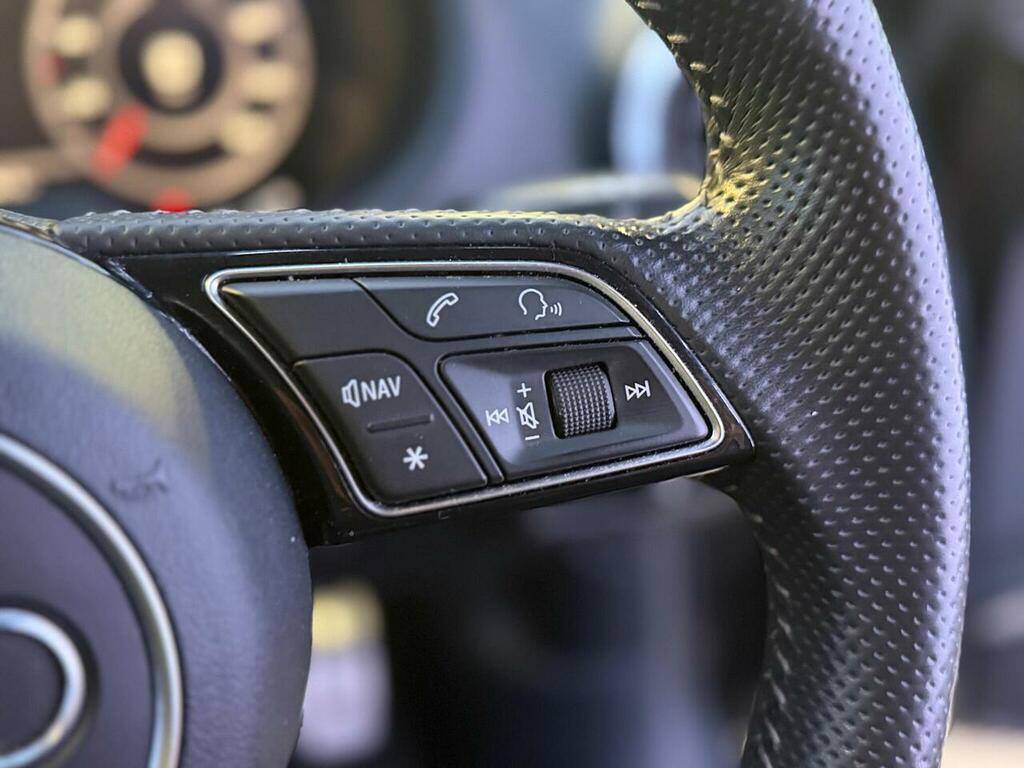 Audi A3 1.6 Tdi 116 Sport Black #35