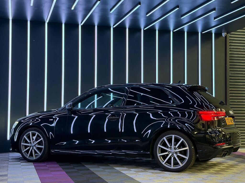 Audi A3 1.6 Tdi 116 Sport Black #12