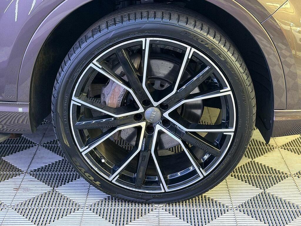 Audi Q7 4.0 Sq7 Tdi Quattro 429 Bhp Black #28