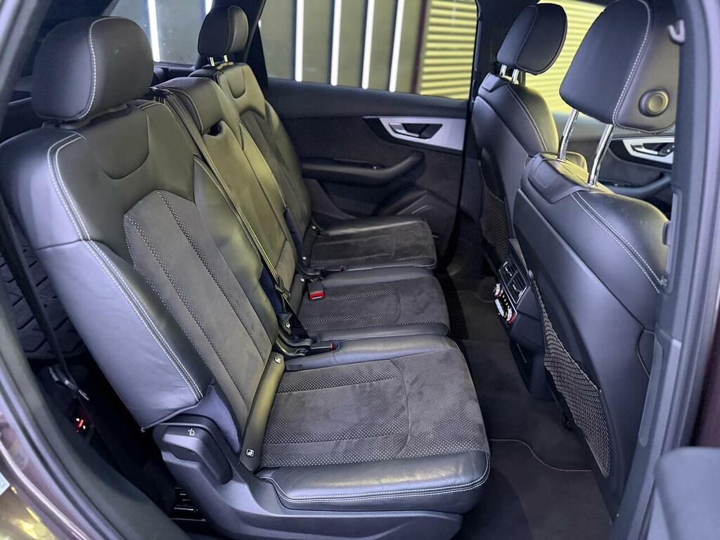 Audi Q7 4.0 Sq7 Tdi Quattro 429 Bhp Black #81