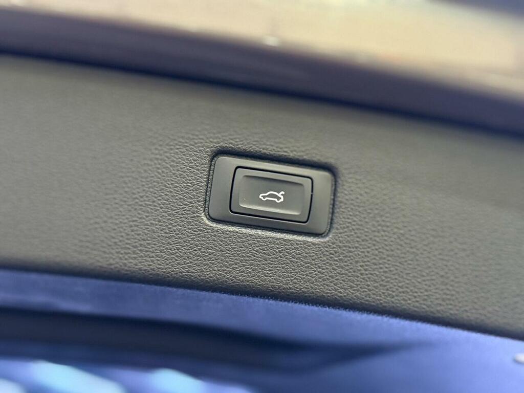 Audi Q7 4.0 Sq7 Tdi Quattro 429 Bhp Black #15