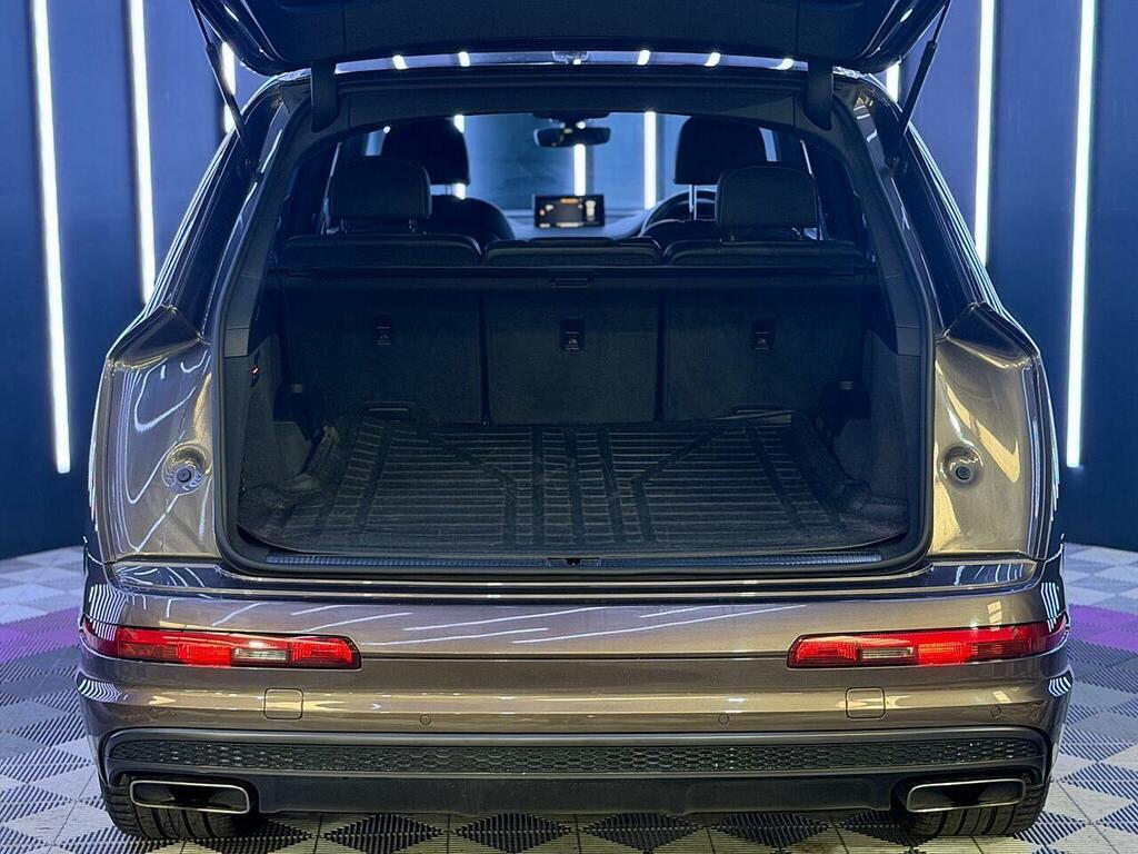 Audi Q7 4.0 Sq7 Tdi Quattro 429 Bhp Black #17