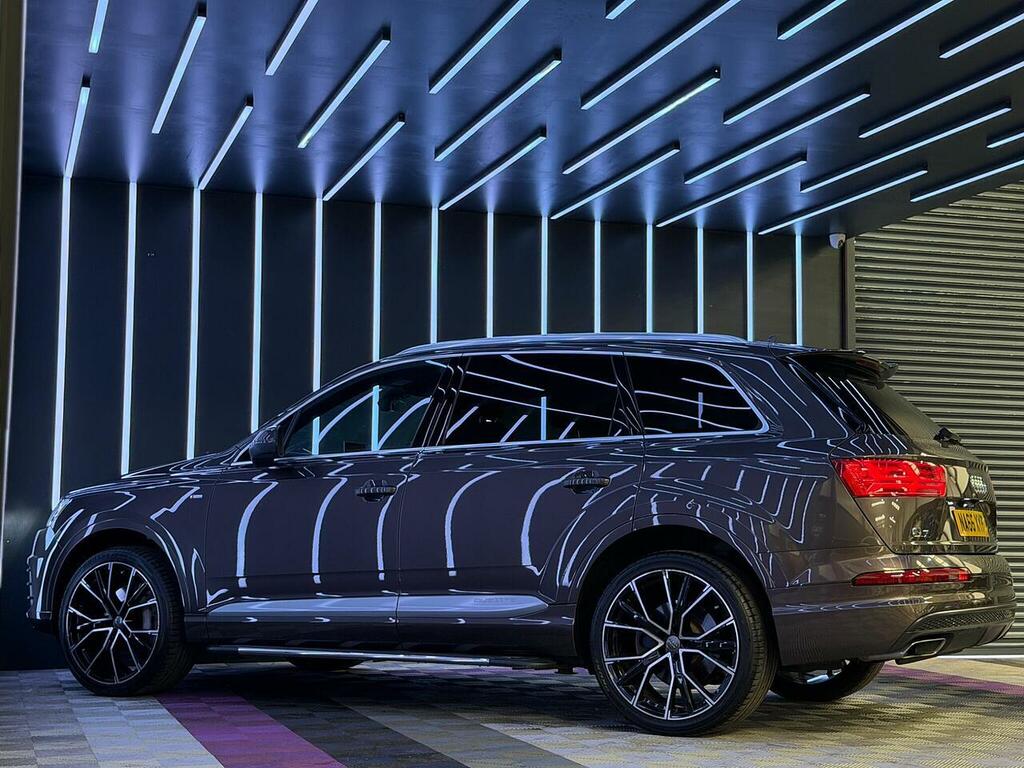 Audi Q7 4.0 Sq7 Tdi Quattro 429 Bhp Black #27