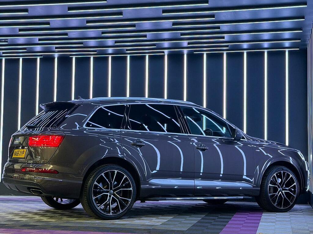 Audi Q7 4.0 Sq7 Tdi Quattro 429 Bhp Black #7