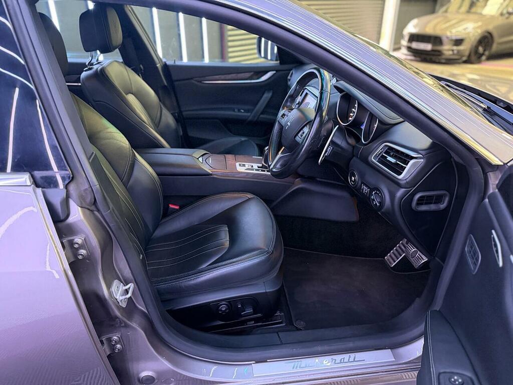 Maserati Ghibli Dv6 Black #31