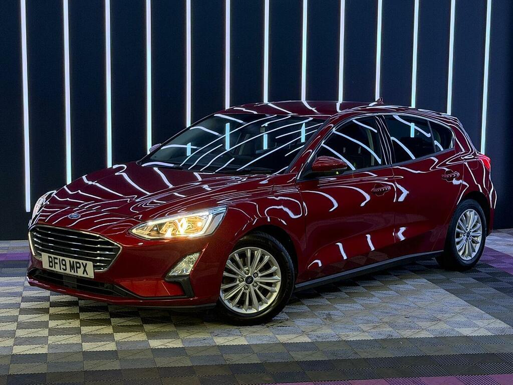 Ford Focus 1.0T Ecoboost Titanium Euro 6 Ss BF19MPX Red #4