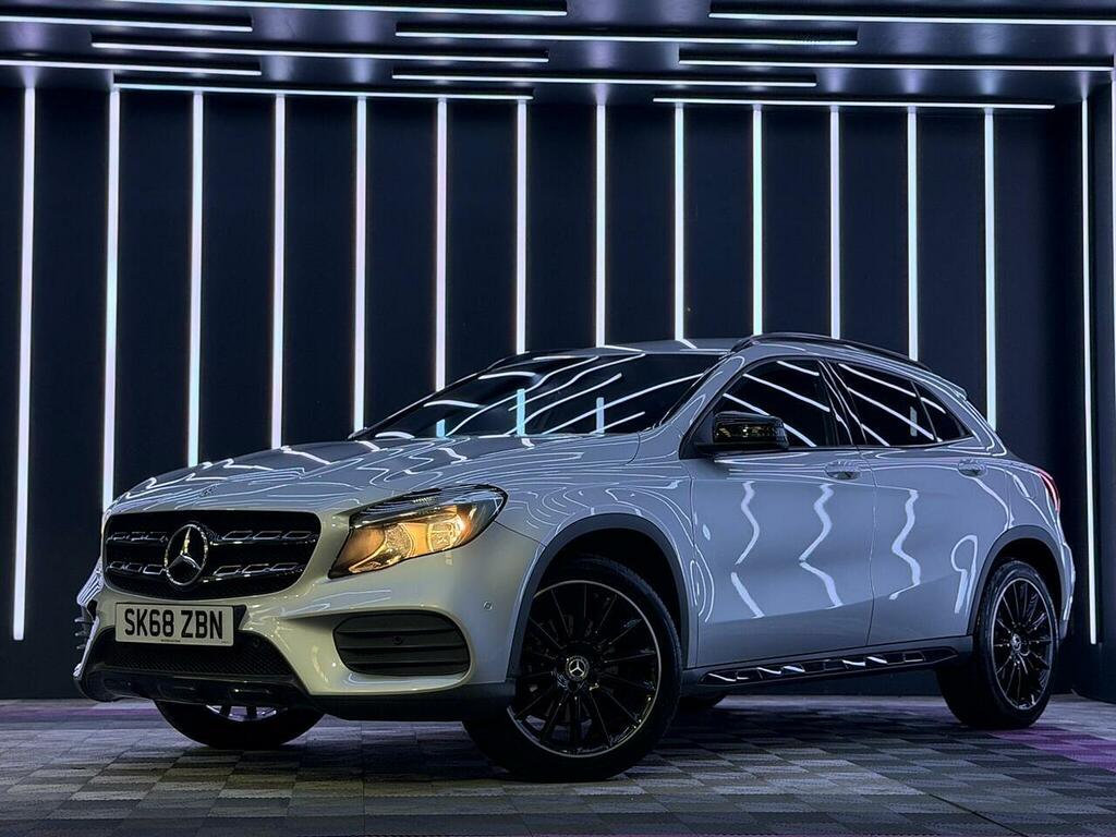 Mercedes-Benz GLA Class 2.1 Gla220d Amg Line Executive 7G-dct 4Matic Eur Silver #3