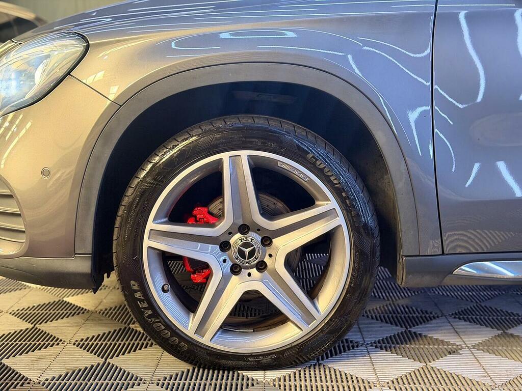 Mercedes-Benz GLA Class 2.1 Gla200d Sport Executive Suv 7G-dc Red #7