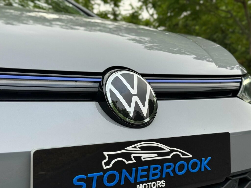 Volkswagen e-Golf 2.0 Tsi R 4Motion Dsg Black #12