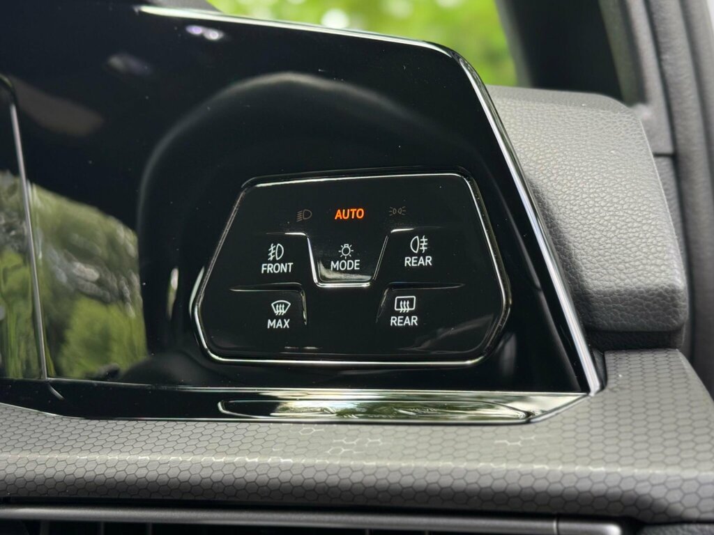 Volkswagen e-Golf 2.0 Tsi R 4Motion Dsg Black #54